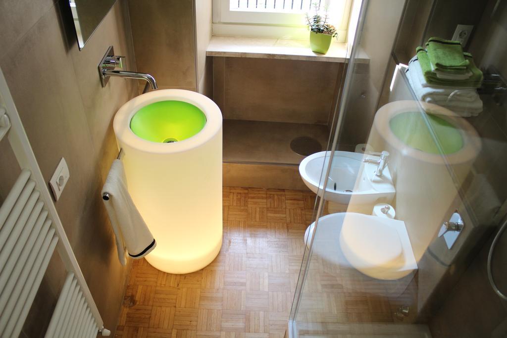 Apartment Quattro Milan Bagian luar foto